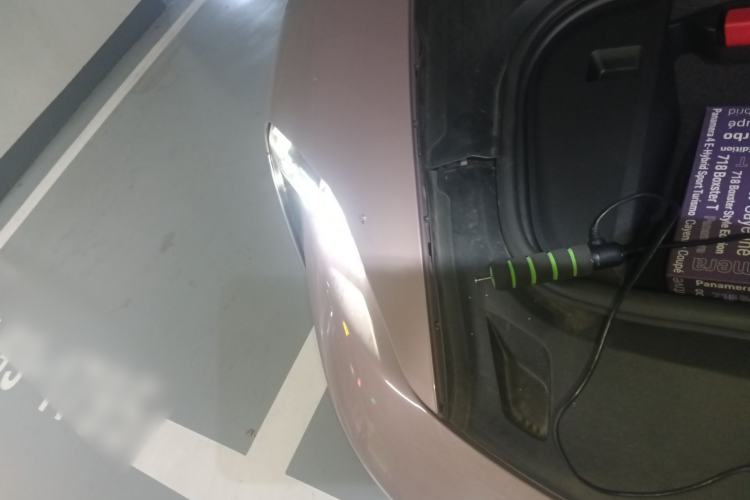 Used Porsche Taycan 2022-Year Updated Taycan