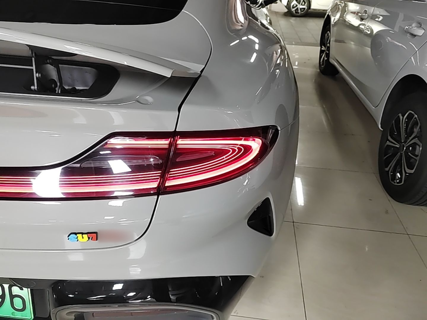 Xiaomi Auto SU7 2024 Four-Wheel Drive Ultra-Long Range Advanced Intelligent Driving Max Edition — снимка 9