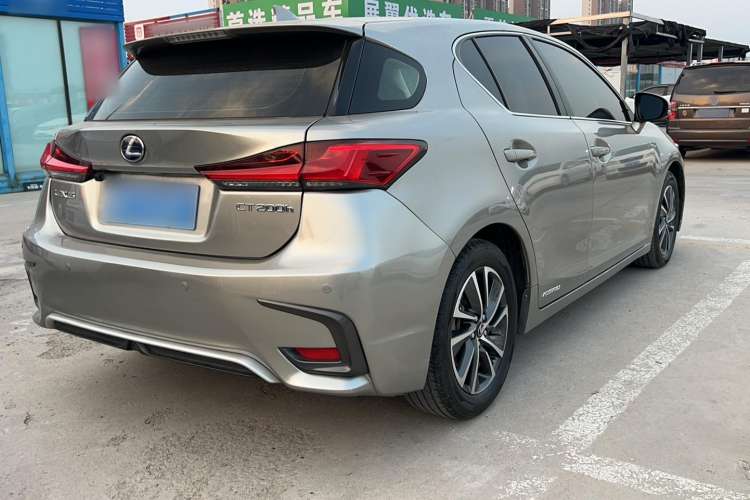 Used Lexus CT 2017 CT200h Elite Edition Monotone China VI