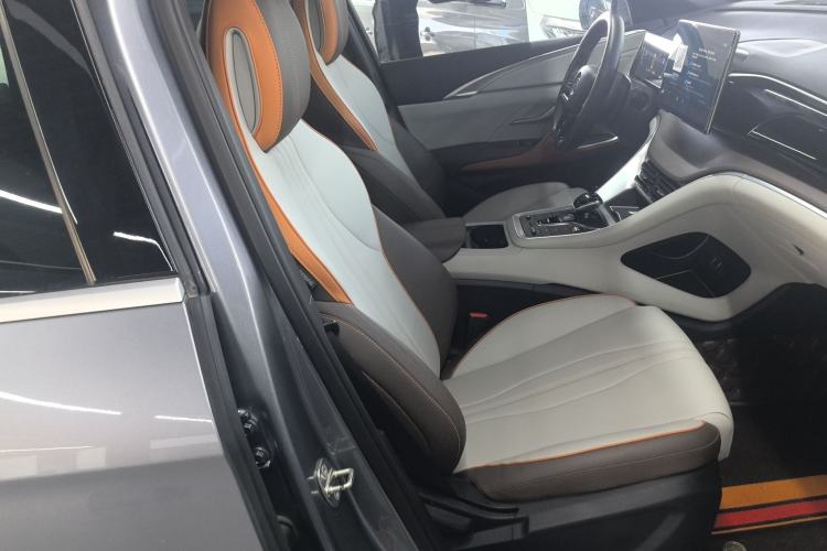 Used BYD Song Pro New Energy 2022 DM-i 51km Prestige Model
