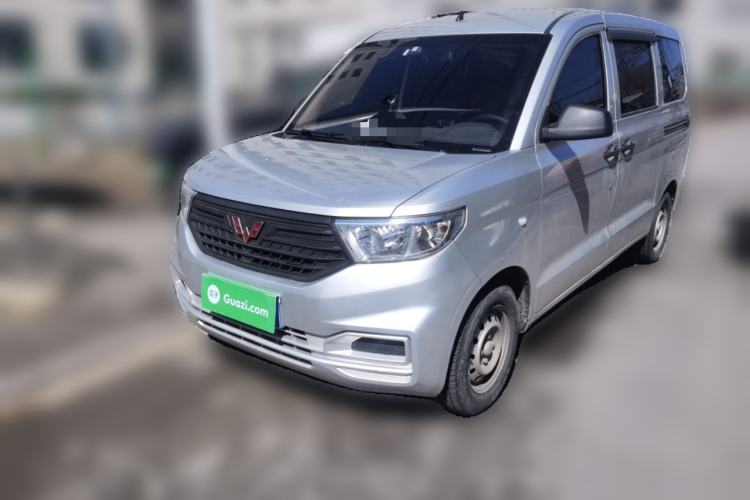 Used Wuling Hongguang V 2022 1.5L Jingqu Version Hydraulic Power Steering LAR