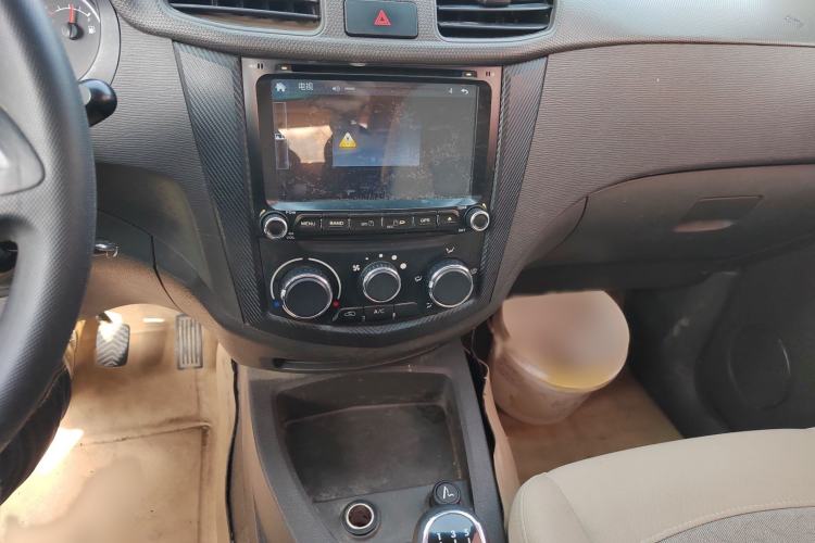 Used Wuling Hongguang 2016 1.5L S Comfort Version Audio And AC Panel