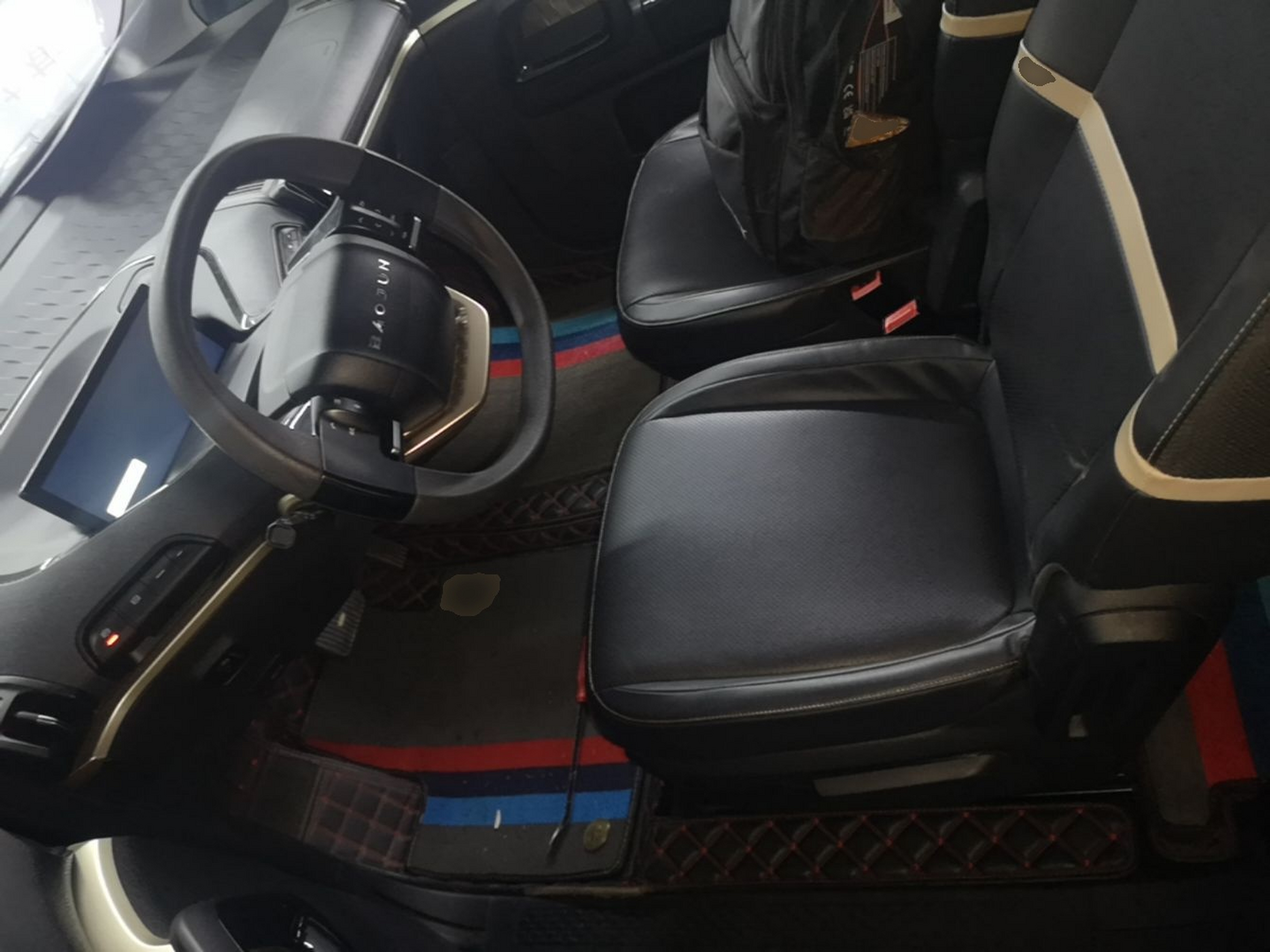 Interior delantero