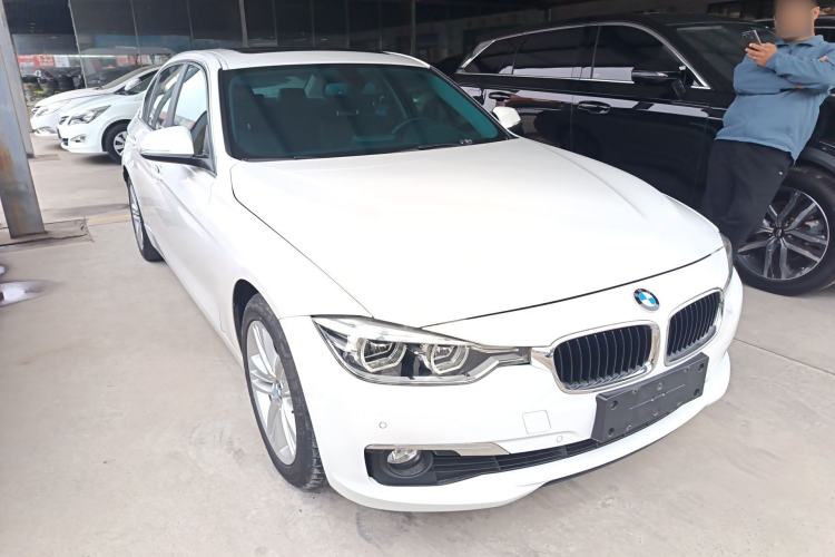 Used BMW 3 Series 2017 320Li Fashion Model Front Right 45 Deg