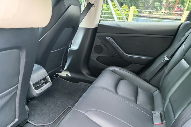 Used Tesla Model 3 2022 Performance High-Performance All-Wheel-Drive Version