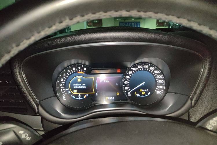 Used Lincoln MKC 2017 2.0T Two-Wheel Drive Deluxe Edition