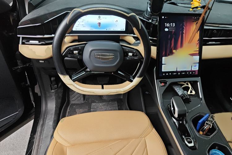 Used Geely Auto FX11 2023 1.5TD DCT Prestige Edition