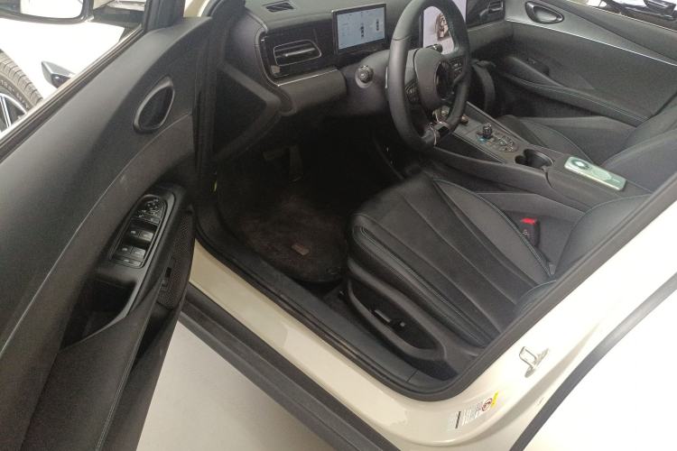 Used BYD Seal 06 New Energy 2025 DM-i Smart Drive 120KM Deluxe Model Driver Seat