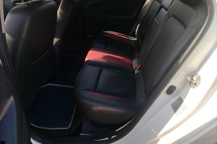 Used CHANGAN Eado 2015 1.6L Automatic Junku Model China IV Standard Left Rear Seat