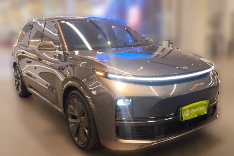 Used Li Auto L9 2024 Pro Model Front Right 45 Deg