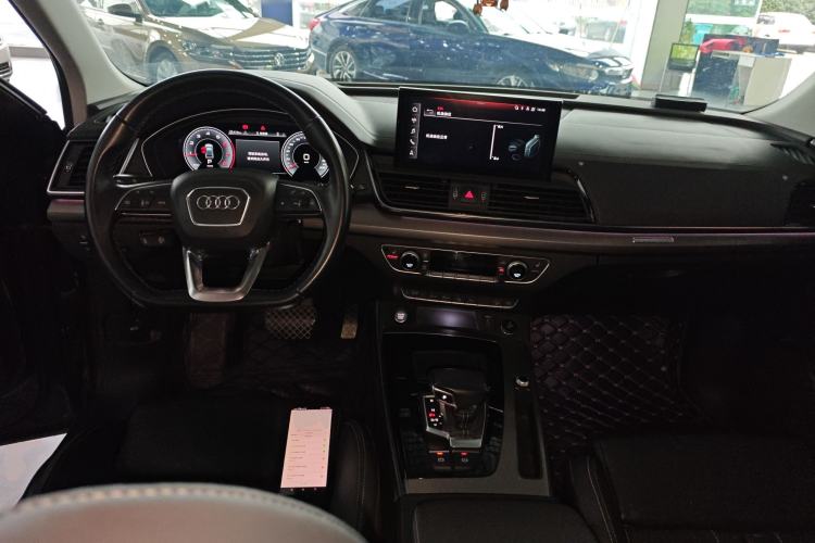 Used Audi Q5L 2022 40T Luxury Dynamic Model