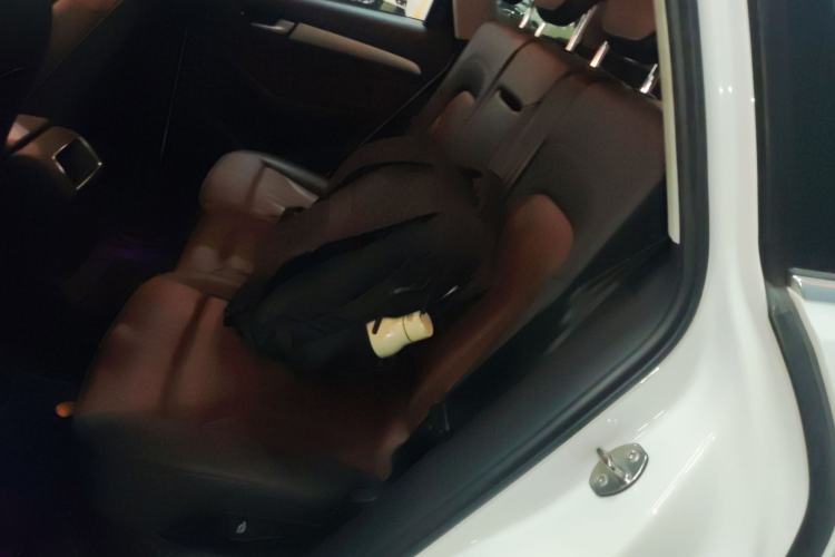 Used Audi Q5 2017 Plus 40 TFSI Ambition Model