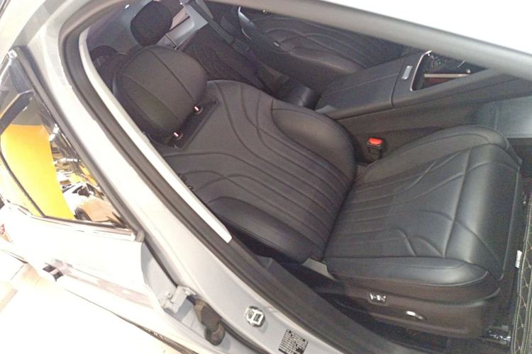 Used Chery Fengyun T9 2024 120 Long-Range Flagship Version 7 Seats Lithium Iron Phosphate Right Front Seat