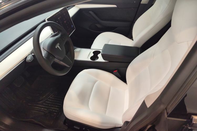 Used Tesla Model 3 2022 Rear-Wheel-Drive Version Left Front Seat