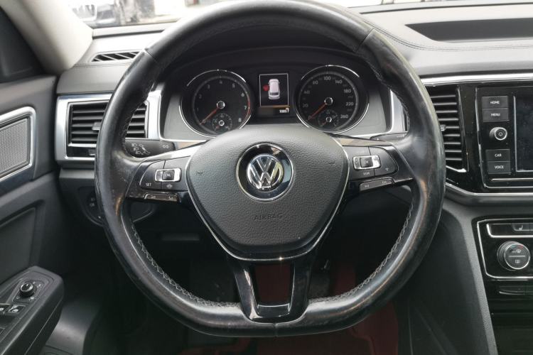 Used Volkswagen Teramont 2019 330TSI Two-Wheel-Drive Luxury Edition China VI Standard
