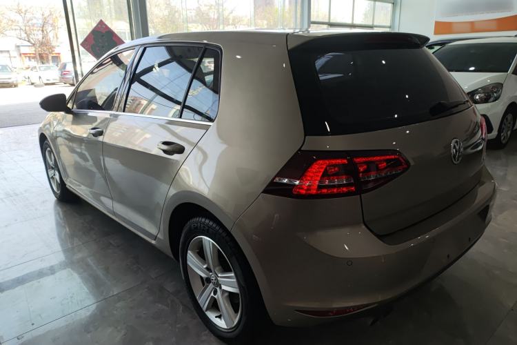 Used Volkswagen Golf 2017 230TSI Automatic Comfort Edition – Celebrating Milestone of One Million Units
