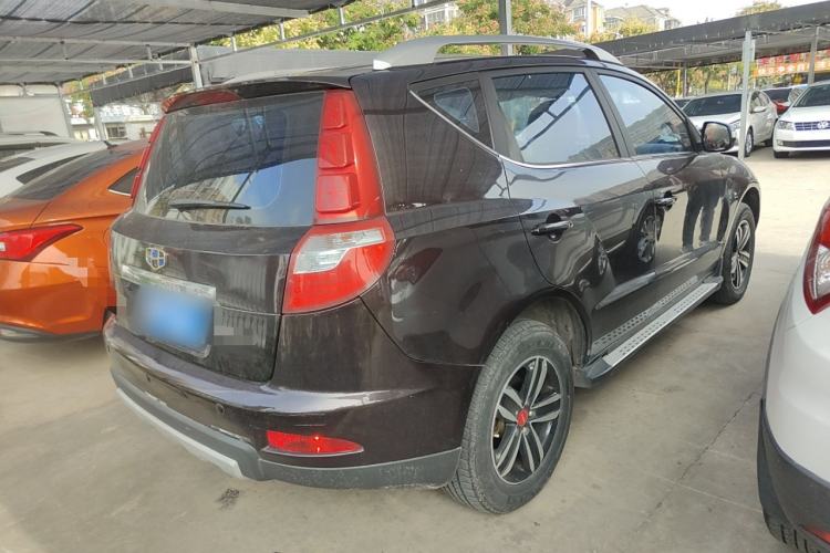 Used Geely Auto GX7 2015 Sports Edition 2.0L Automatic Luxury Upgrade Version China V Standard
