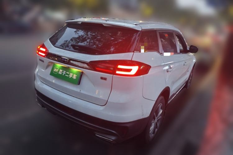 Used Geely Auto Emgrand X7 Sport 2020 1.8TD DCT Two-Wheel Drive Smart Connect 4G-Enabled Version

