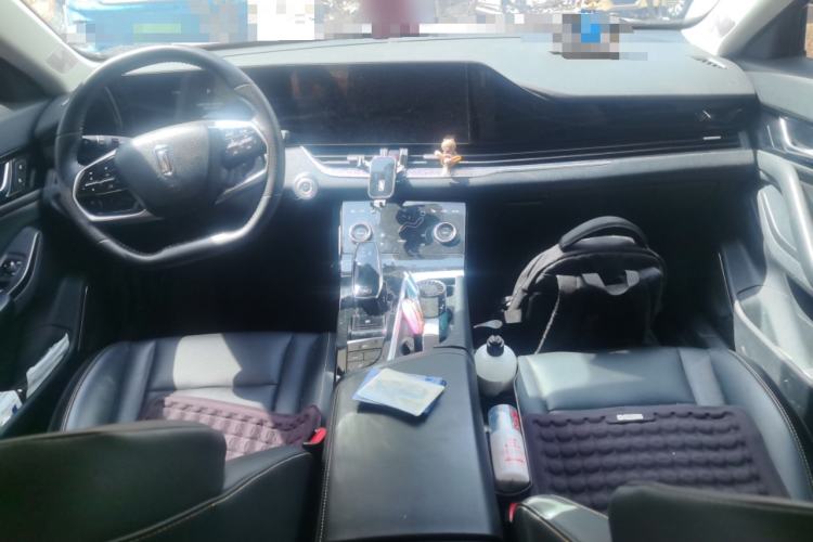 Used Bestune B70 2023 Third Generation 1.5T Automatic Enjoyment Version Center Console