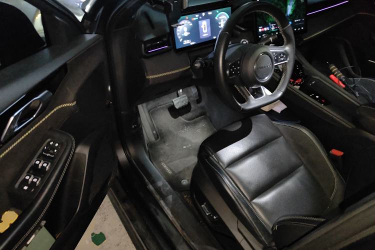 Used Lynk & Co 03 2023 2.0TD DCT JingPlus
