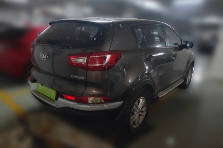 Used Kia Sportage R 2012 2.0L Manual Two-Wheel Drive GL Trim
