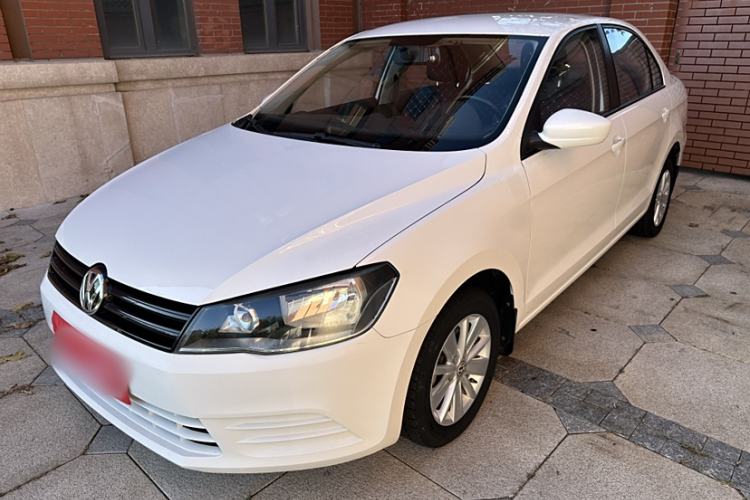 Used Volkswagen Jetta 2015 Value Edition 1.6L Manual Fashionable Style