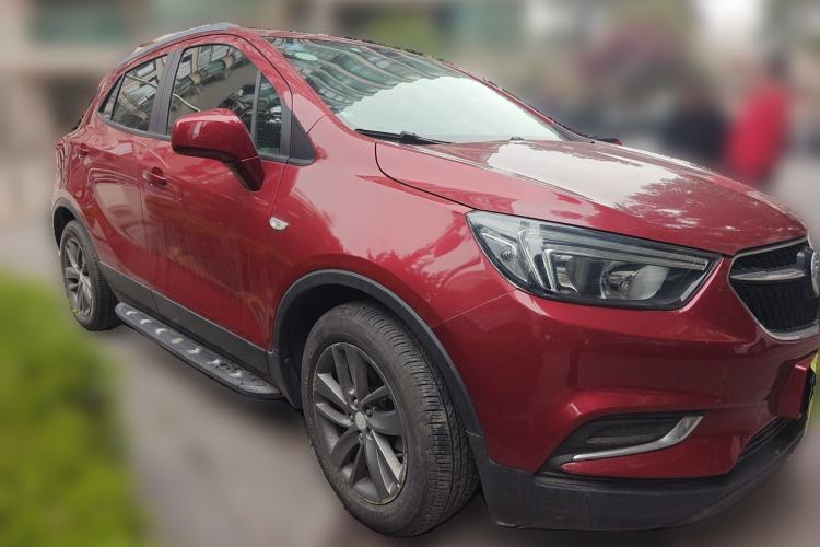 Used Buick Encore 2018 18T Automatic Two-Wheel Drive Urban Fashion Model Front Right 45 Deg