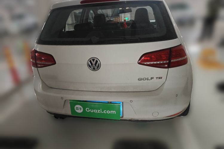 Used Volkswagen Golf 2016 230TSI Automatic Comfort Version
