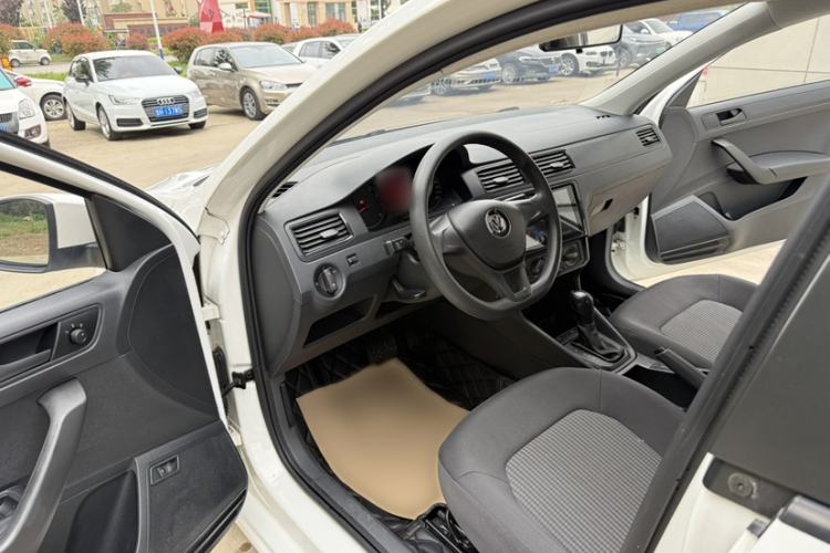 Used Volkswagen Santana 2019 1.5L Automatic Fashion Edition China VI Interior 1