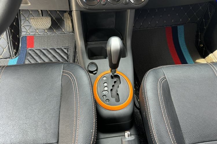 Used Suzuki Swift 2016 1.5L Automatic Fashionable Coolplay Edition
