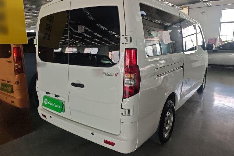 Used CHANGAN KAICHENG Ruixing EM80 2025 Wealth Edition Passenger Version Comfortable Model 6 Seats 300km Side-Hinged Doors Rear Right 45 Deg