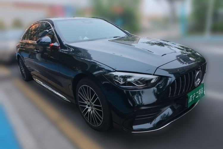 Used Mercedes-Benz C-Class 2023 Revised C 200 L Sport Edition Front Right 45 Deg