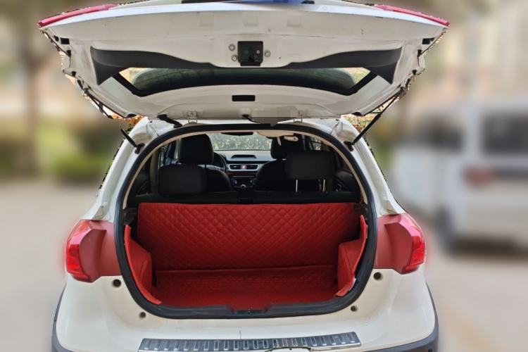 Used Haval H1 2016 Revised Version Blue Badge 1.5L AMT Standard Edition