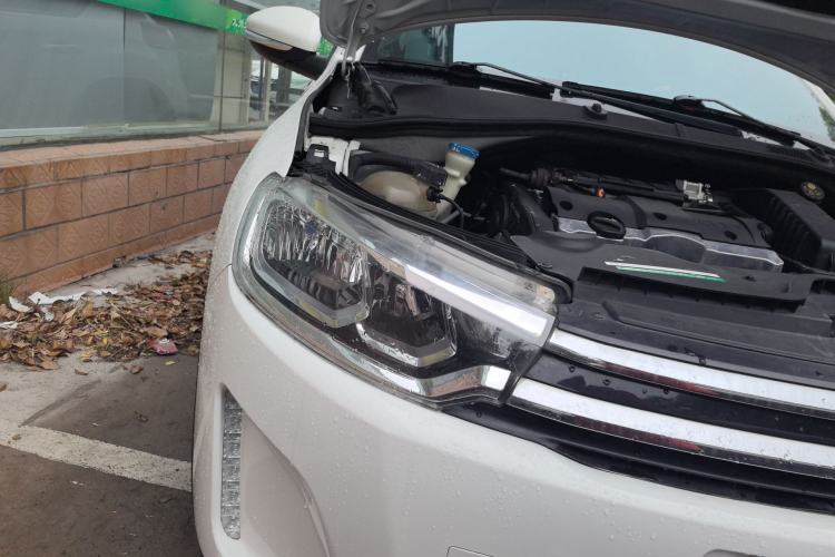 Used Citroen C3-XR 2015 1.6L Automatic Pioneer Model Right Front Headlight