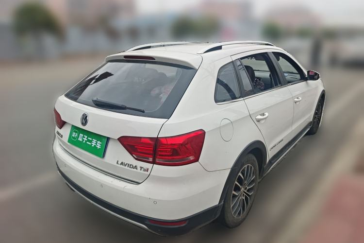 Used Volkswagen Cross Lavida 2014 1.4TSI DSG Rear Right 45 Deg