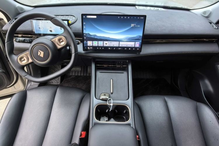 Used Baojun Yunhai 2024 500km Pure Electric Version Interior 6