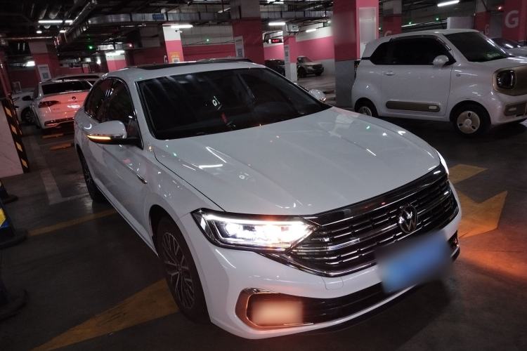 Used Volkswagen Sagitar 2024 200TSI DSG Flyover Edition Exterior 1