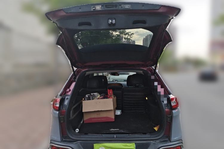 Used Jeep Cherokee 2016 2.4L Leading Edition
