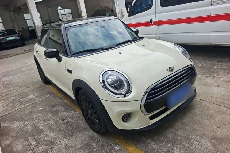 Used MINI 2019 1.5T COOPER Classic Edition Five-Door Version Exterior 1