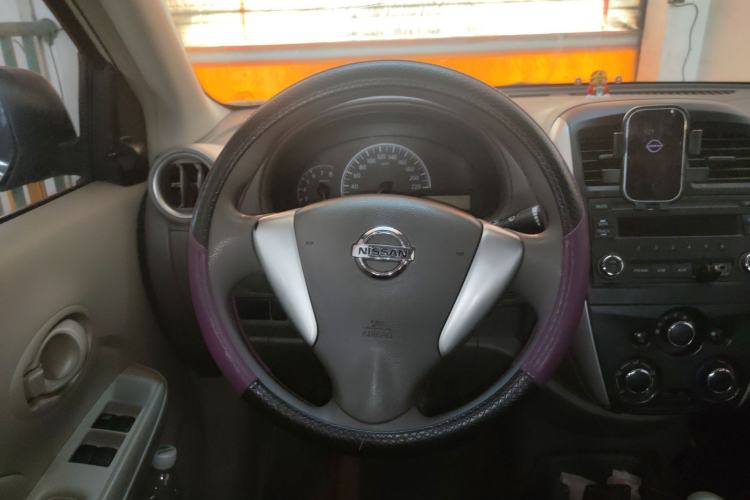 Used Nissan Sunny 2016 1.5XE Manual Leading Edition
