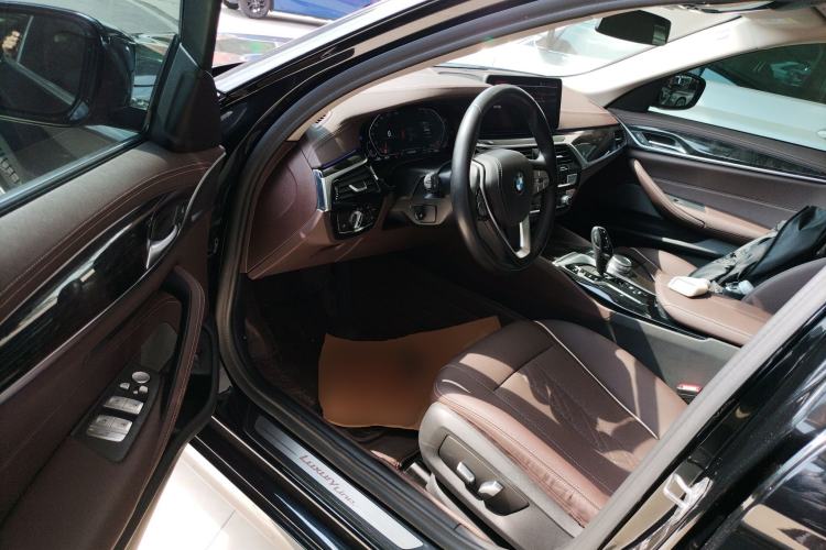 Used BMW 5 Series 2021 525Li Luxury Package