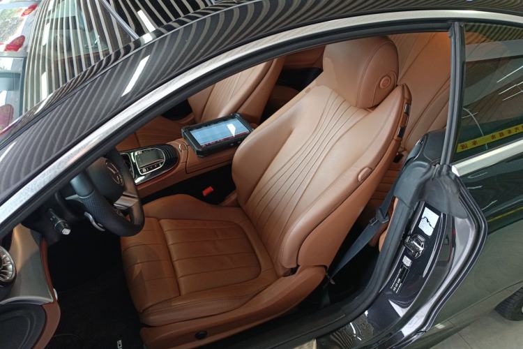 Used Mercedes-Benz E-Class 2021 E 260 Coupe
