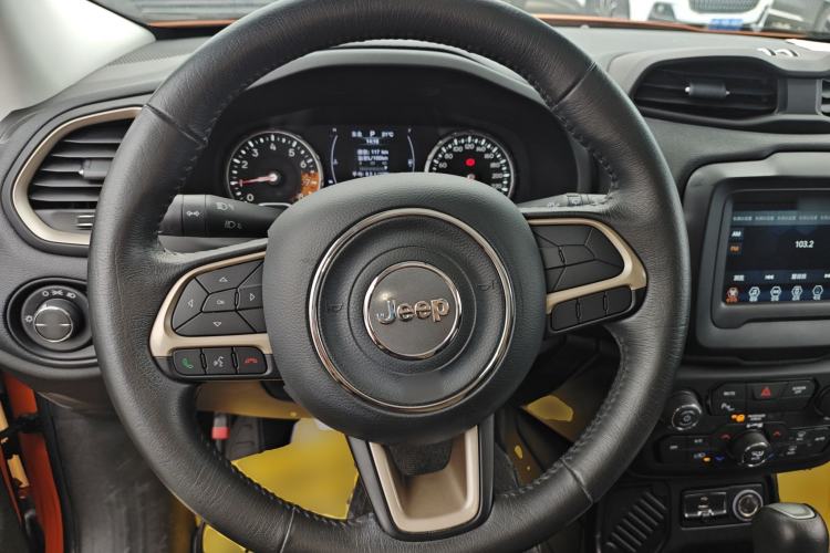 Used Jeep Renegade 2018 Connected Large Screen Version 180T Automatic Jingneng Version
