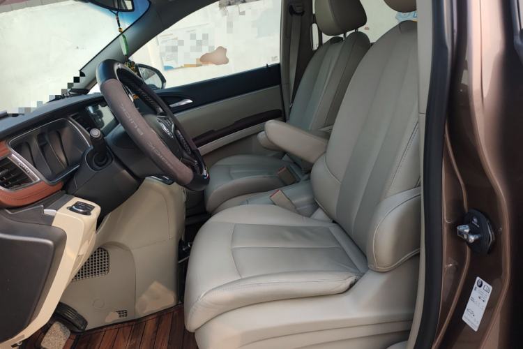 Used Buick GL8 2018 28T Luxury Model China VI Standard
