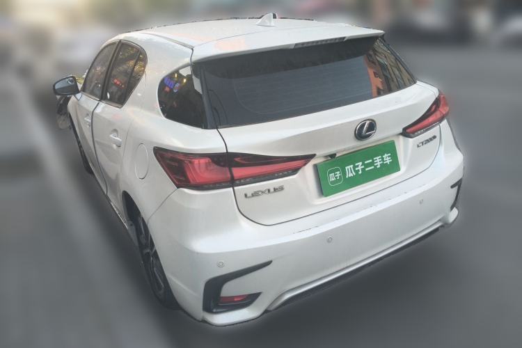 Used Lexus CT 2017 CT200h Elite Edition Monotone China VI
