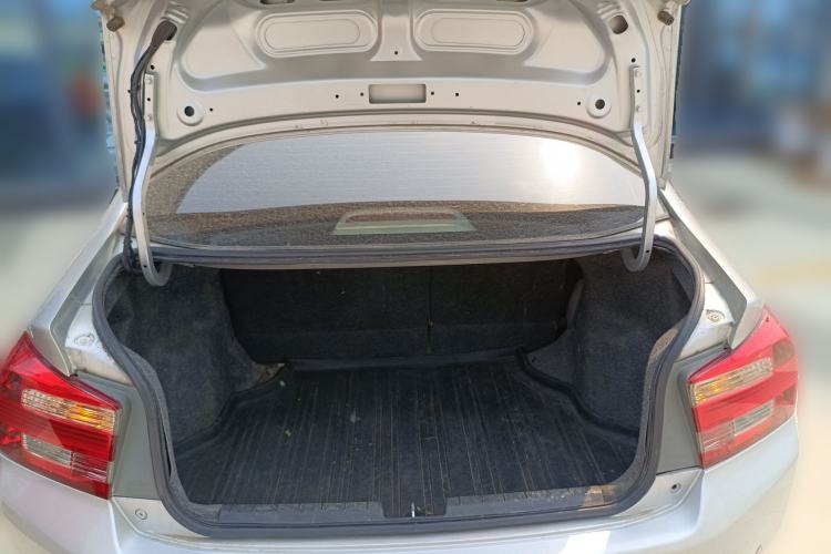 Used Honda City Classic 2012 1.5L manual Comfort version