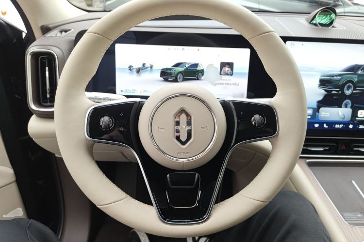 Used Hima AITO M9 2024 Range-Extended Ultra Version 42 kWh 6-Seater Model
