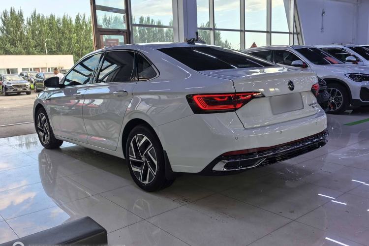 Used Volkswagen Sagitar 2025 300TSI DSG Excellence Edition