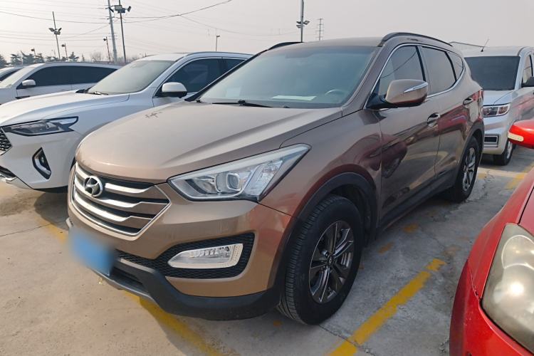 Used Hyundai Santa Fe 2013 2.4L Automatic 2WD Comfort Edition
