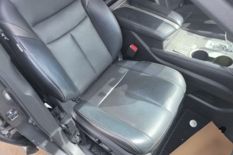 Used Nissan Murano 2015 2.5L XL NAVI Plus Two-Wheel Drive Smart Edition Right Front Seat